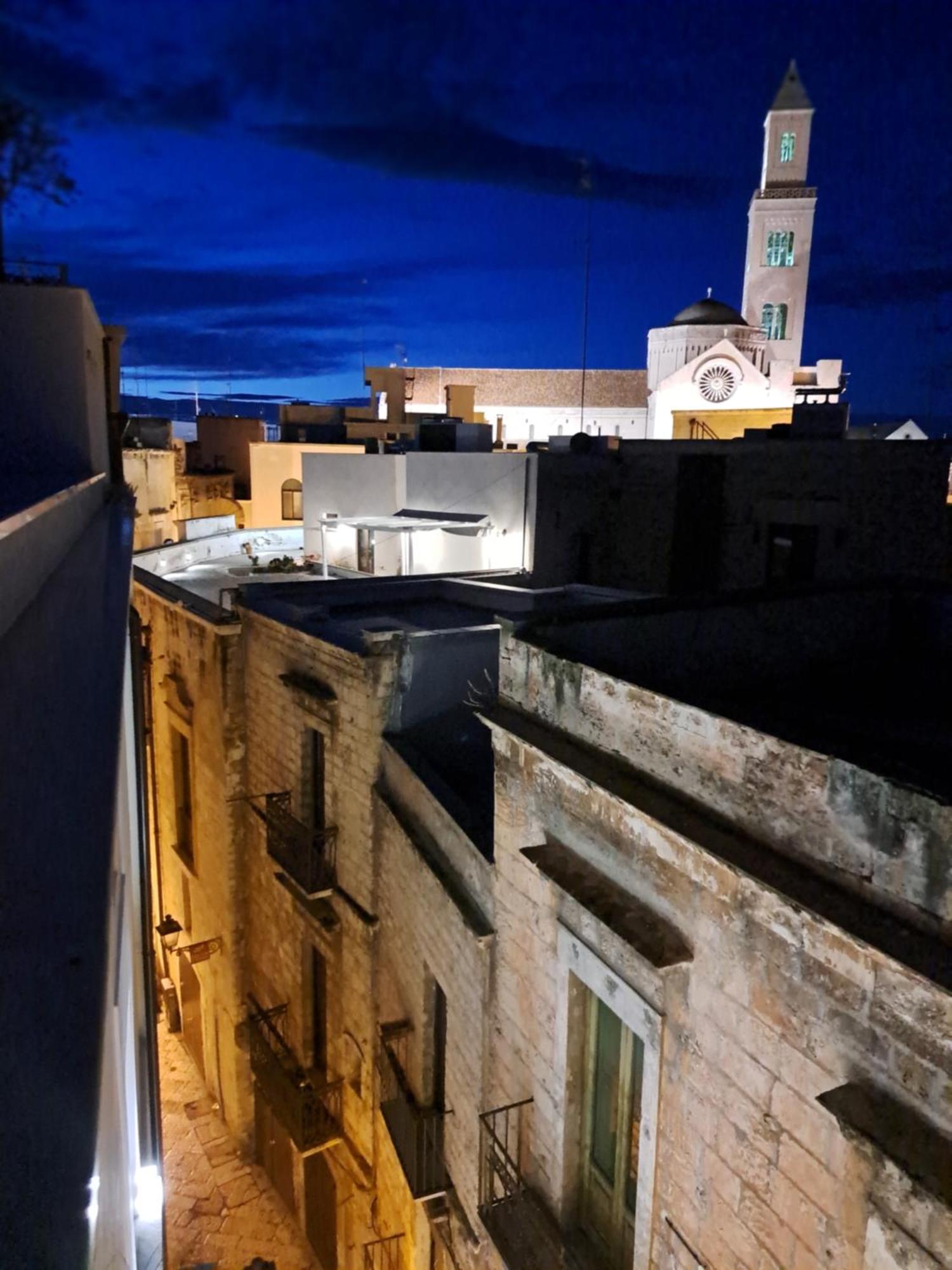 Palazzo Boccapianola Apartment Bari Exterior photo